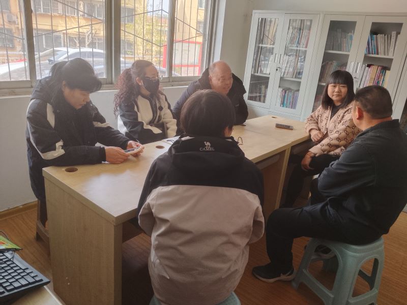 云龍區(qū)子房街道子房社區(qū)召開改造下水道協(xié)商議事會