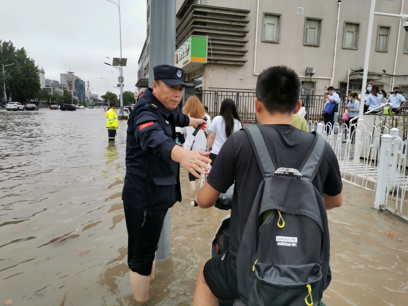 《人民政協(xié)報(bào)》委員風(fēng)采：軍魂未改護(hù)平安——江蘇徐州云龍區(qū)政協(xié)委員履職故事