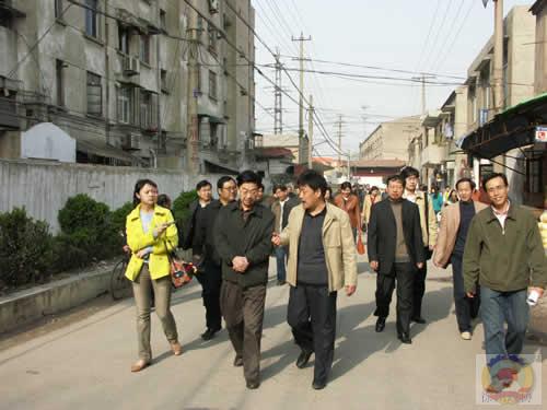 關于我市“城中村”改造情況的視察