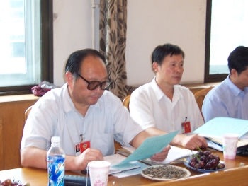 市政協(xié)委員視察泉山區(qū)科普工作