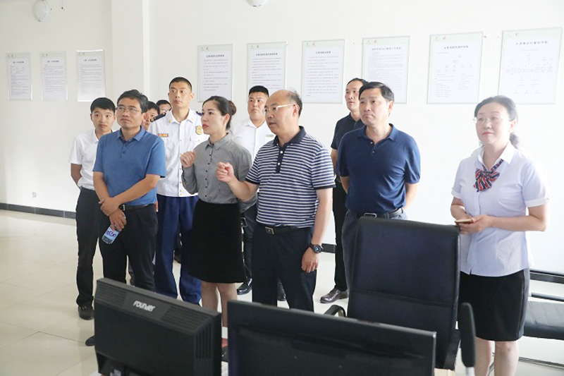 云龍區(qū)區(qū)長(zhǎng)調(diào)研基層協(xié)商民主工作推進(jìn)情況