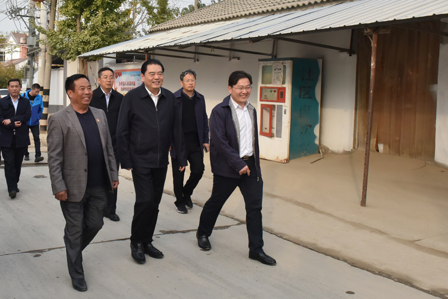 王安順到潘塘街道辦事處調研深化全國文明城市創建工作