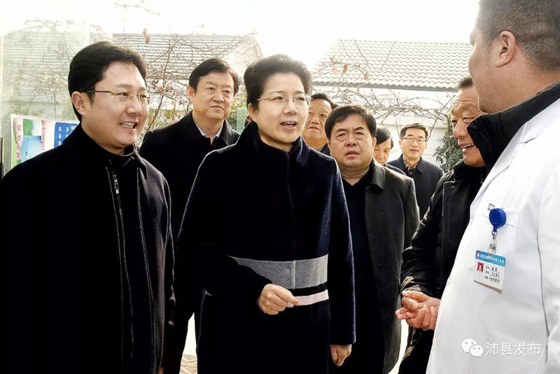 沛縣縣委書記李淑俠調研基層協商民主建設工作