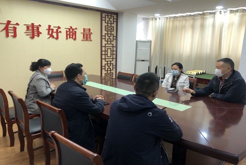 云龍區(qū)政協(xié)深入街道、企事業(yè)單位督促推進(jìn)基層協(xié)商民主工作