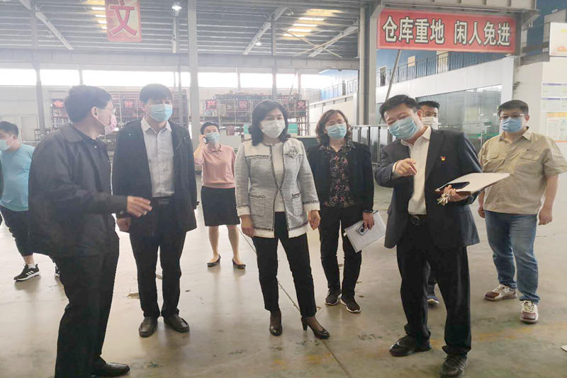 市政協專委會第二支部赴徐州新電高科開展黨員日活動