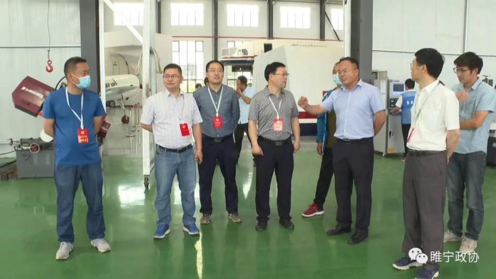 睢寧：看發展知民意 政協委員走基層