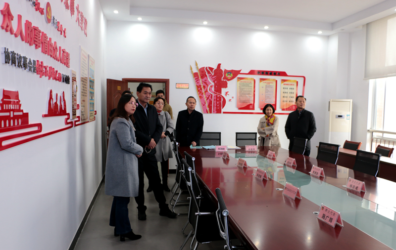 新疆奎屯市政協(xié)主席田新梅一行來銅考察基層協(xié)商民主建設(shè)工作