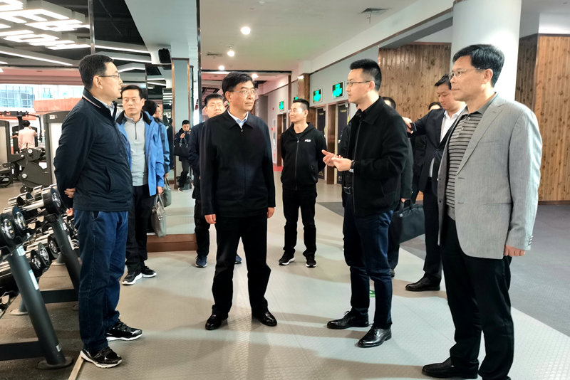 市政協調研我市體育產業發展情況