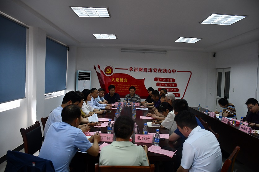 市政協副主席李靖華深入社區開展“我為群眾辦實事”實踐活動
