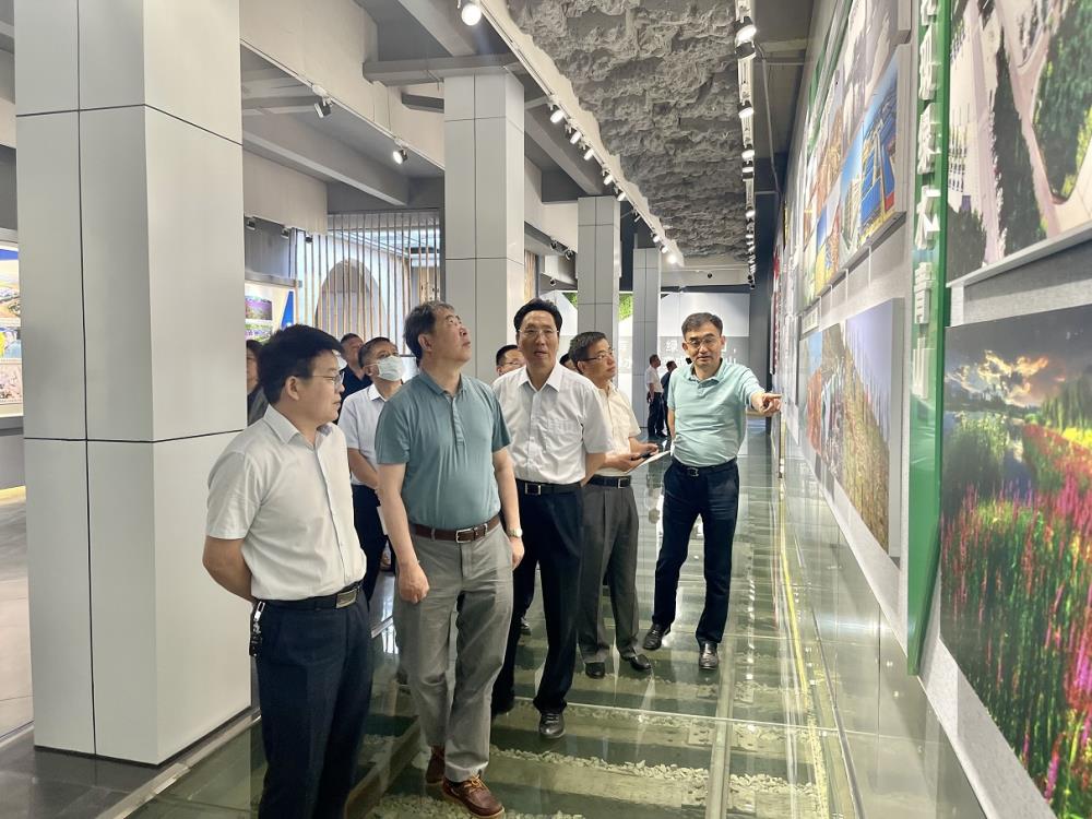山西省政協(xié)來徐學(xué)習(xí)考察