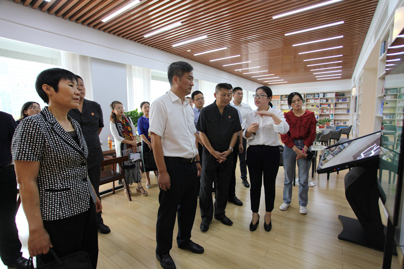 新沂市政協舉行法治化營商環境專題協商暨“代表委員進法庭”活動