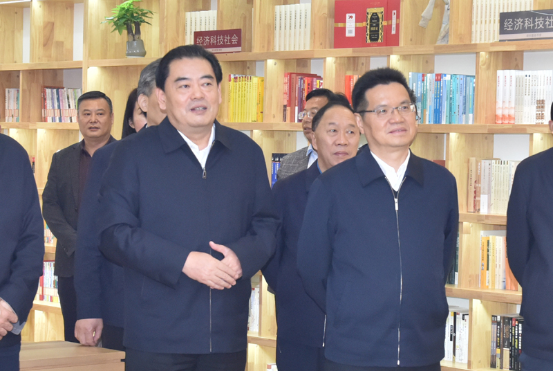 市委副書記、代市長王劍鋒到市政協機關調研走訪