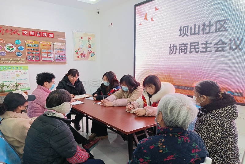云龍：解決化糞池外溢“小”問題，營造舒心“大”環境