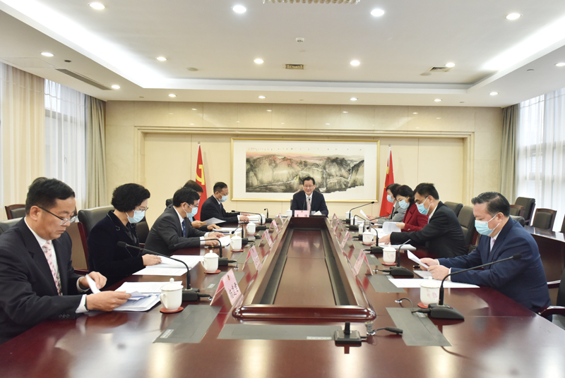 市政協召開十六屆一次主席會議