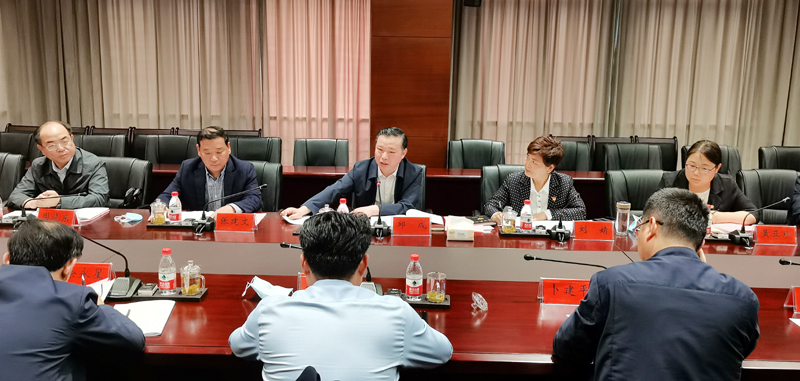 市政協經濟界委員組織開展 “尚學?讀書會”讀書活動