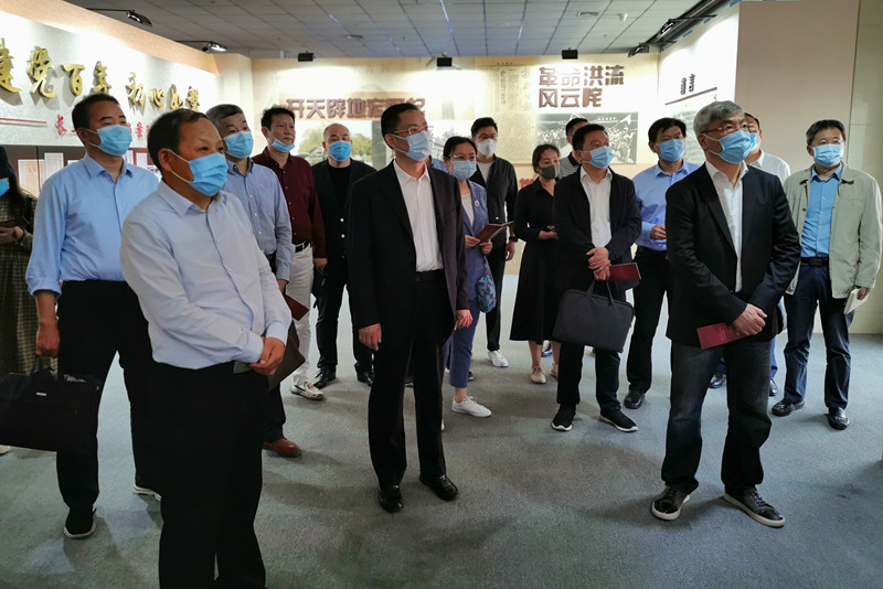 市政協社法委召開組成人員會議