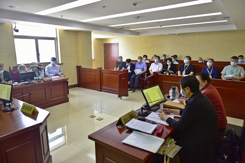 市政協(xié)社法委組織委員旁聽庭審