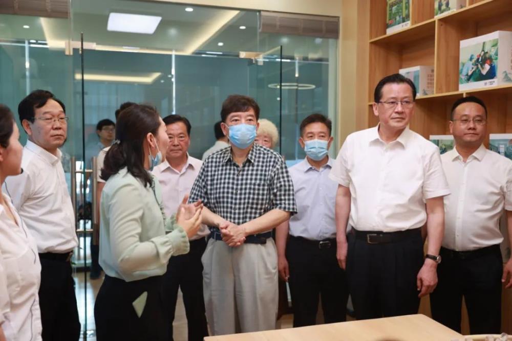 省政協(xié)來(lái)銅調(diào)研“著力提高政協(xié)協(xié)商能力和水平”工作