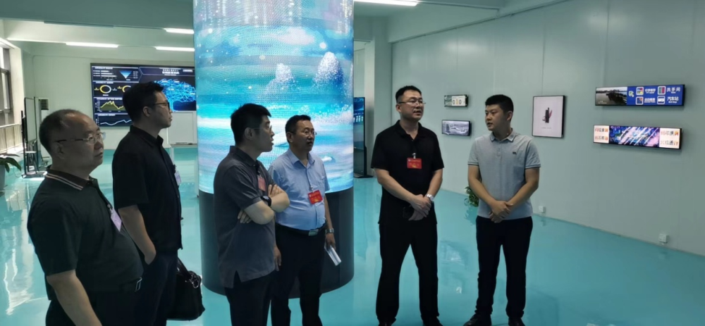 鼓樓區政協經濟委組織委員 視察鼓樓高新區建設推進工作情況