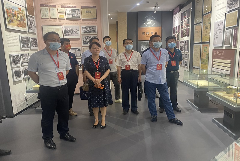 云龍區政協科技界開展校地科技服務專題調研活動