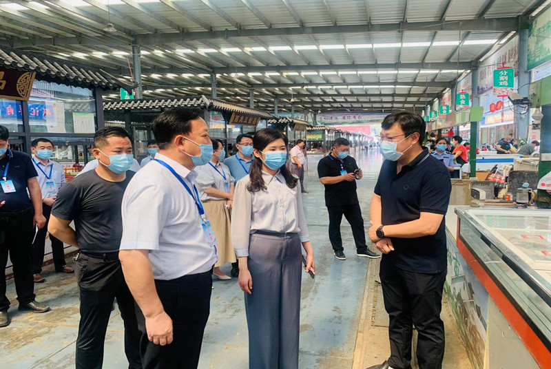 沛縣政協開展關于全縣禽產品質量安全監管工作情況專題視察