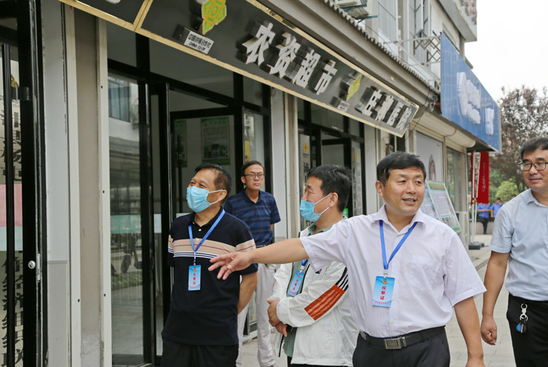 沛縣政協(xié)在楊屯鎮(zhèn)開展“沛縣地方歷史文化和產(chǎn)業(yè)融合發(fā)展專題協(xié)商”活動(dòng)
