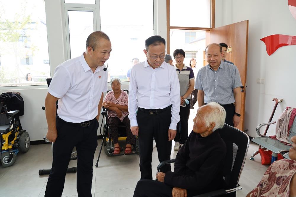 市政協推動“三走進一聯系”向基層走深走實