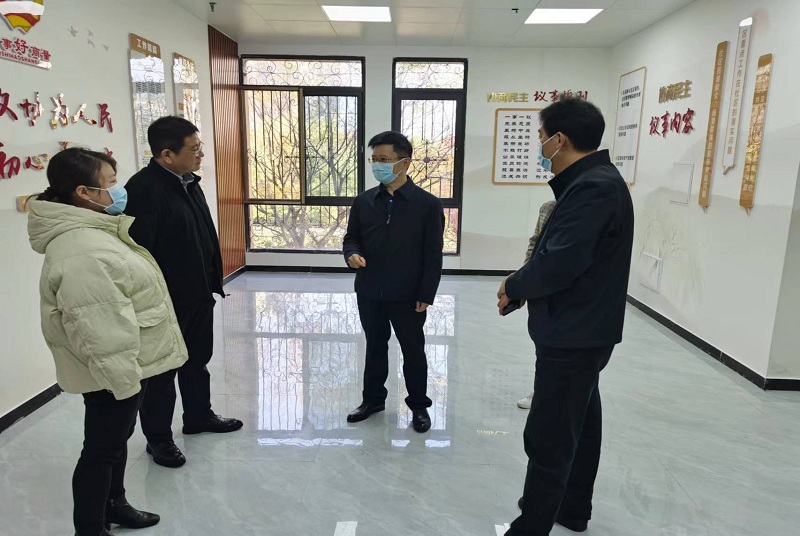 云龍區政協調研指導基層協商民主建設工作