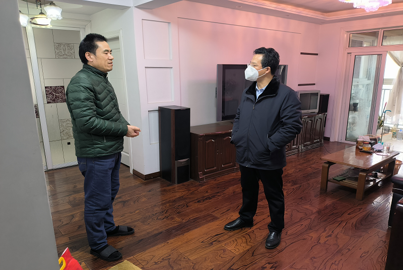 云龍區政協機關開展節前走訪慰問活動