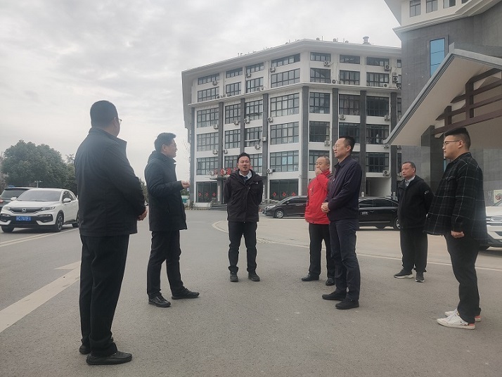 邳州市政協副主席韓克華檢查指導創文工作