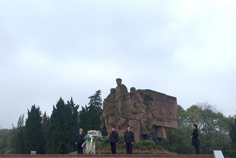 沛縣政協機關黨支部開展“傳承紅色基因 堅定理想信念”主題黨日活動