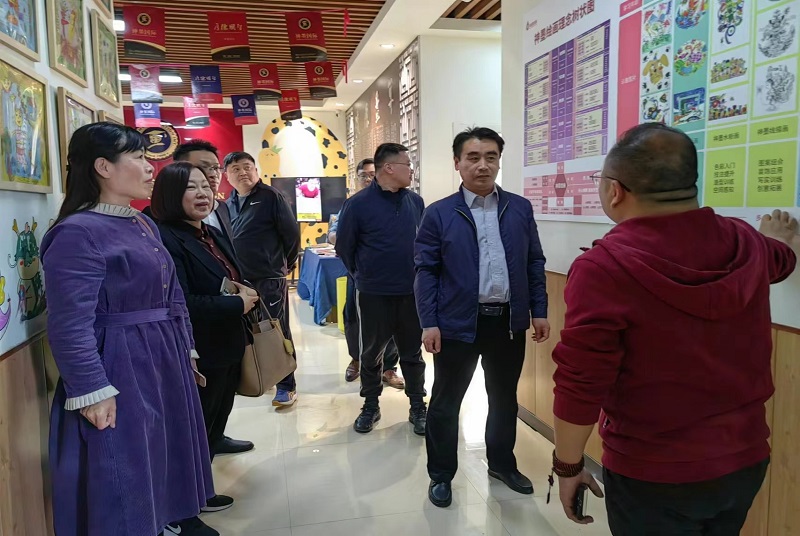 邳州市政協官湖片委員小組開展“學習二十大 講習走基層”活動