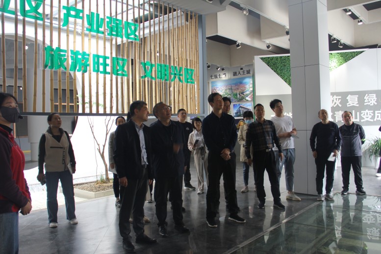 河南省沁陽市政協(xié)來賈考察