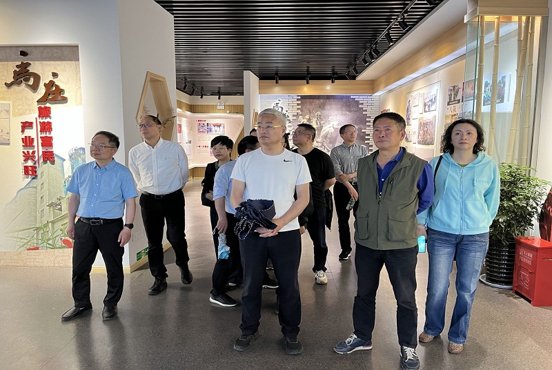 臺(tái)州市黃巖區(qū)政協(xié)來賈汪區(qū)考察