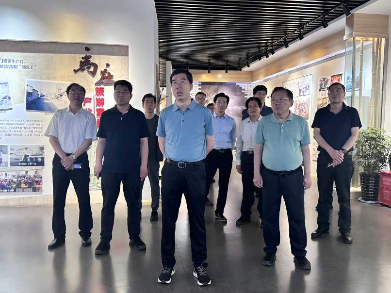 天津市政協副主席孫文魁來賈汪區考察