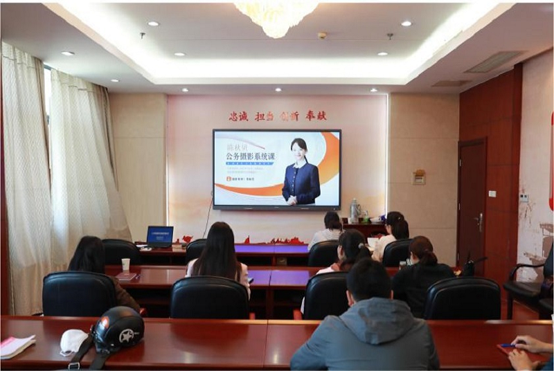 云龍區政協開展公務攝影技能培訓