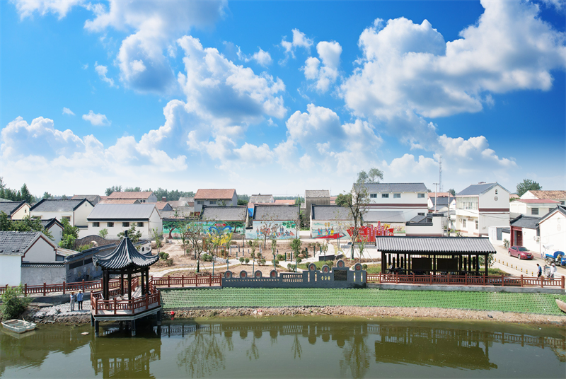 沛縣龍固鎮(zhèn)：“插花地”里商出“幸福果”