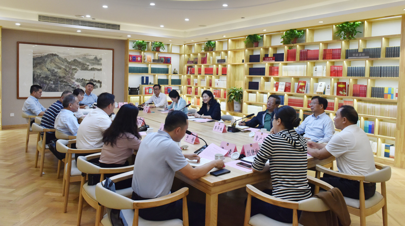 市政協開展“雙周聯系委員日”活動