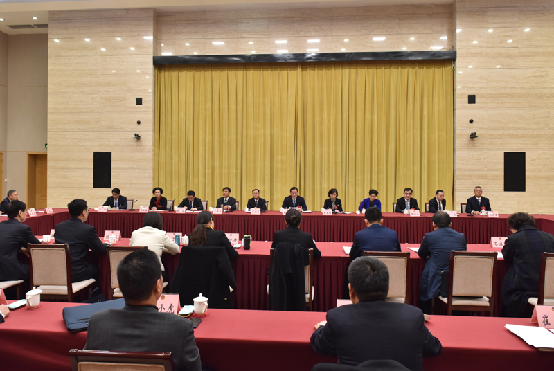 市政協召開十六屆二十六次主席會議 王強主持