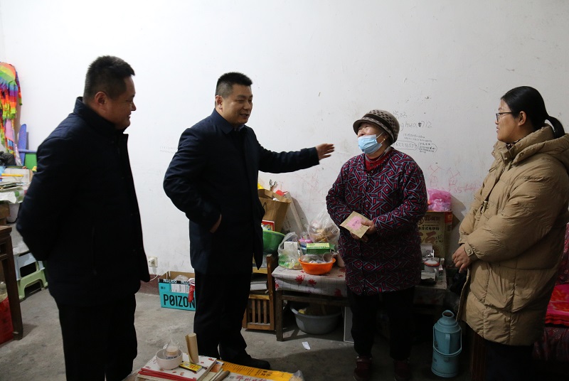 邳州市政協建設組開展“委員走基層 新年送溫暖”走訪慰問活動