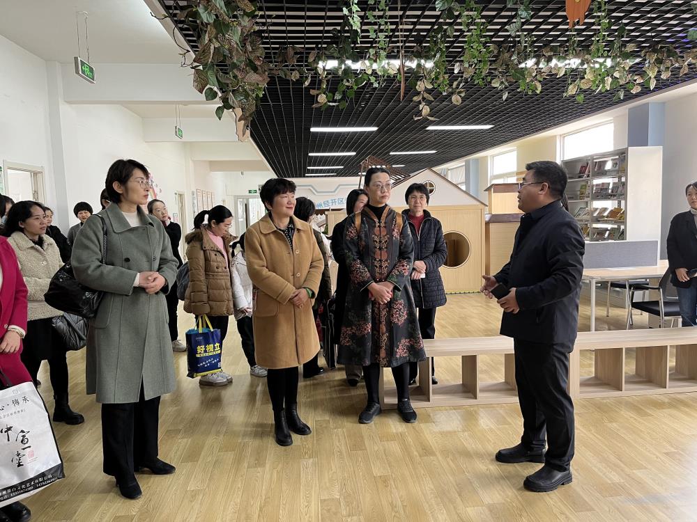 民盟徐州市委會開展婦女節活動