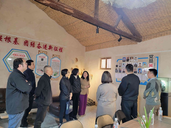 農工黨徐州市鼓樓區支部委員會聯合泉山區基層委員會召開“兩學一走”學習會暨年度工作部署會