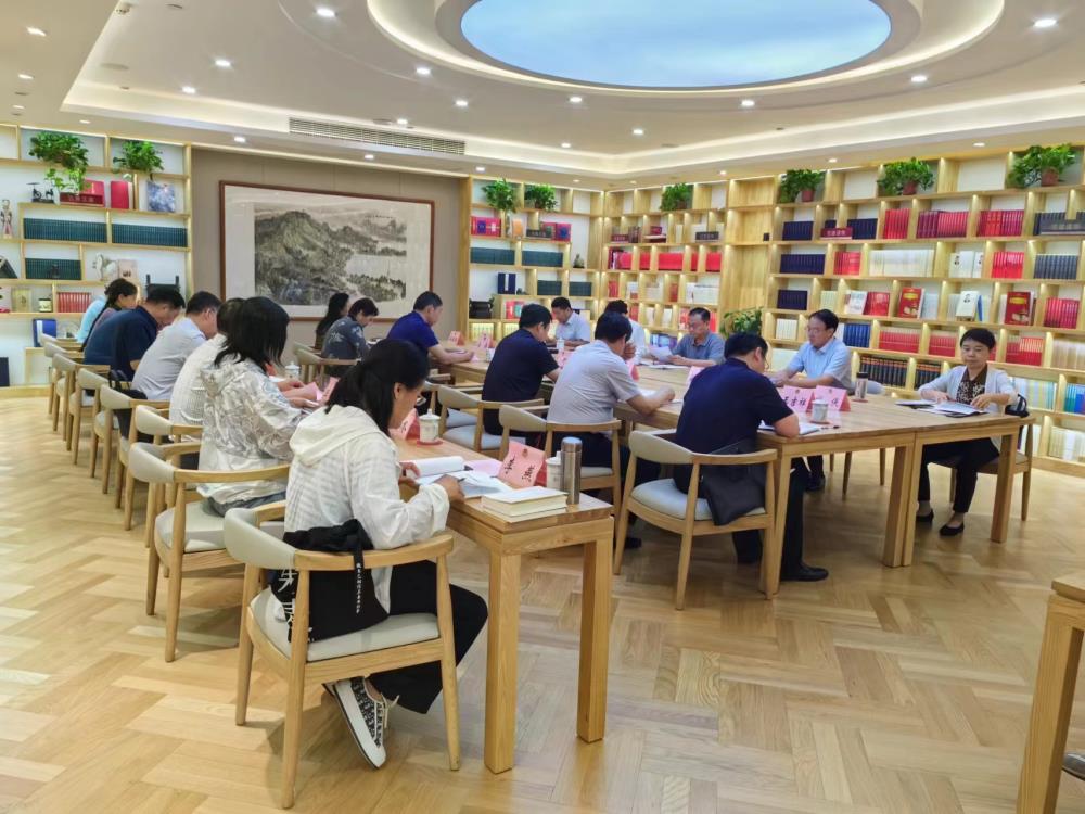 全市政協文史工作座談會召開