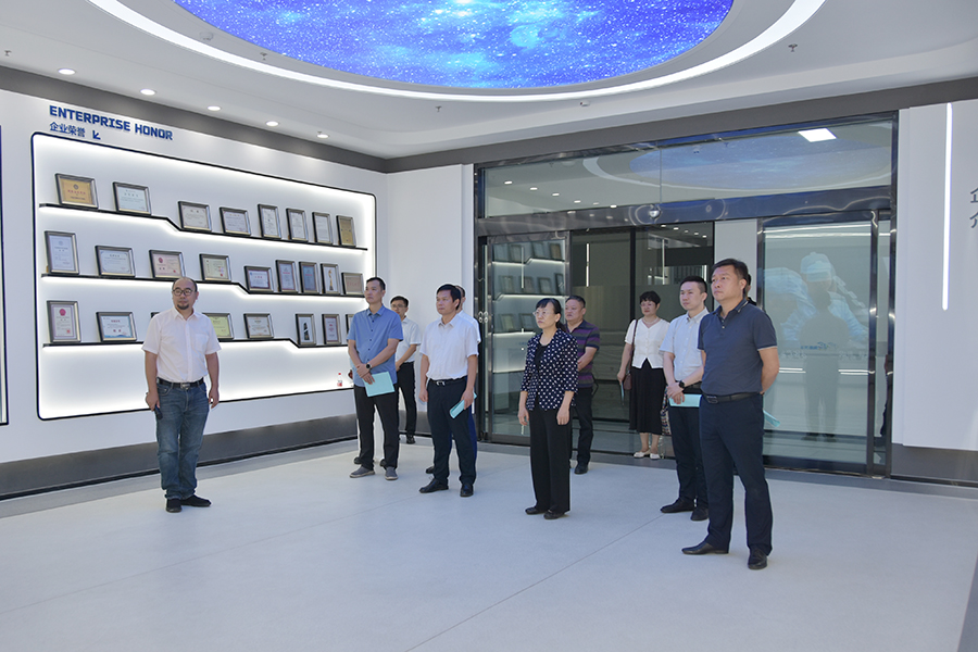致公黨徐州市委會赴山東省棗莊市開展“一友城一項(xiàng)目”調(diào)研暨行業(yè)協(xié)會合作共建活動