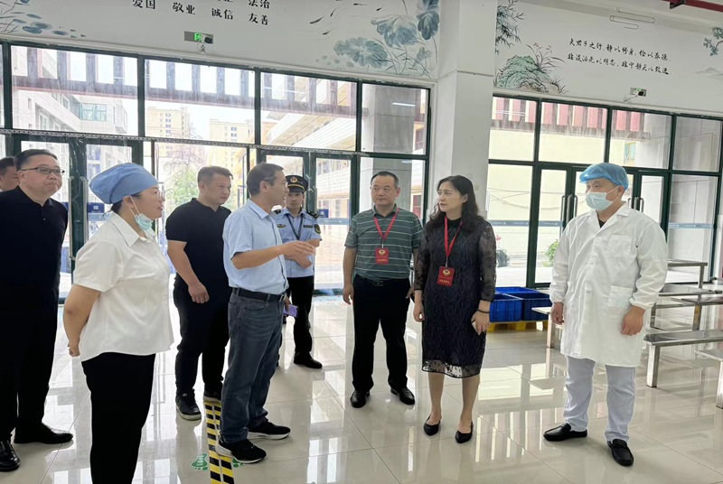 云龍區政協節前開展食品安全專項民主監督