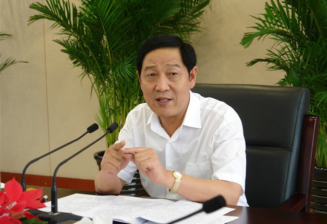 市政協(xié)召開十三屆二十七次主席會議
