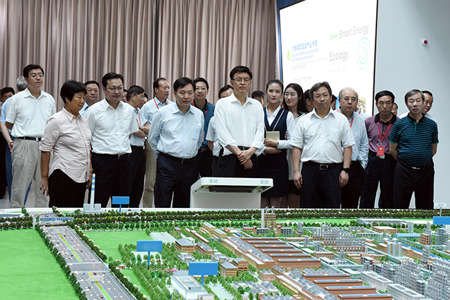 省政協在徐舉行住蘇全國政協委員座談會