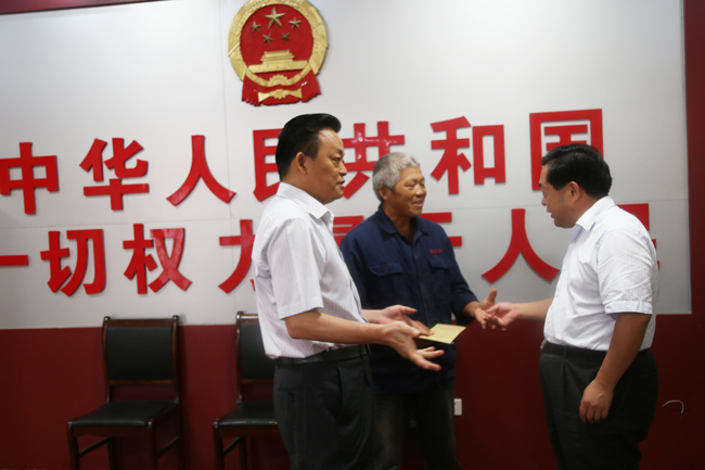沛縣政協機關“大走訪”實打實解決問題