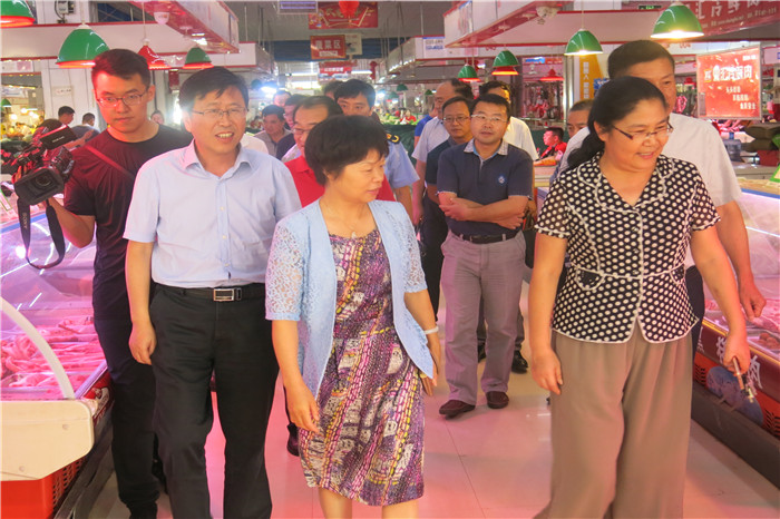 市政協督辦食品安全監管提案 督辦《關于進一步加強食品安全監管》提案（第6137號）