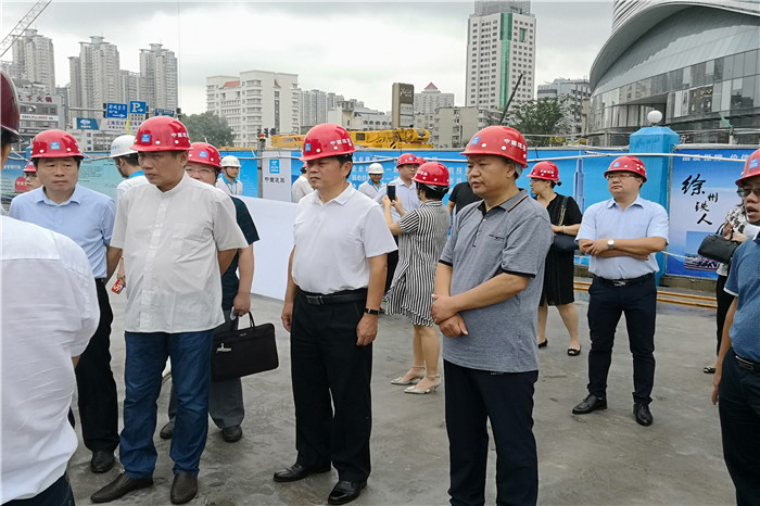 市政協開展重點提案督辦活動 ——督辦《關于開發地鐵沿線資源發展地鐵經濟的提案》（第3125號）